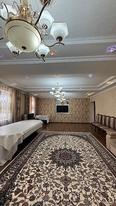 Долгосрочная аренда домов: 220 м², 5 комнат — 3