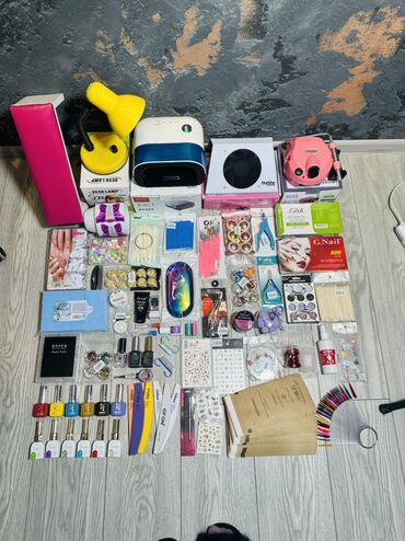 Dırnaq qurutma lampaları: Manikür və dırnaq dizaynı üçün tam peşəkar set Komplektə daxildir: -