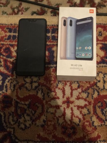 samsung a2 core: Xiaomi, Mi A2 Lite, Колдонулган, 32 GB, түсү - Кара, 1 SIM, 2 SIM