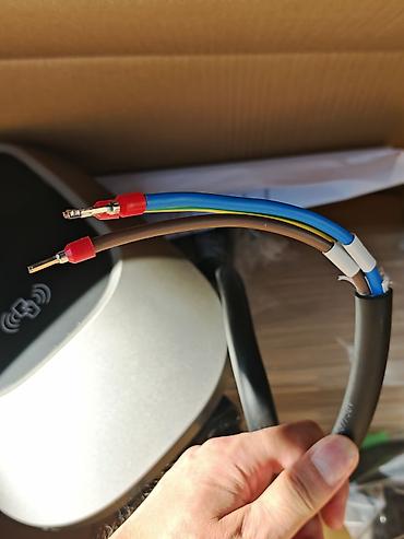 овд 2: Настенная зарядная станция 7 kw для электромобилей (AC) - Тип — 8