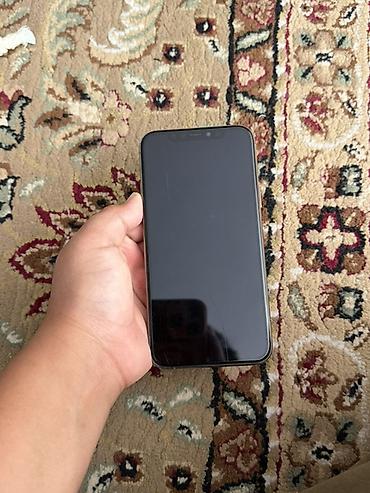 IPhone 11 Pro, золотой цвет - Экран 5.8" Super Retina XDR (OLED) с