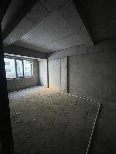 квартира в районе политеха: 1 комната, 42 м², Элитка, 8 этаж, ПСО (под самоотделку)