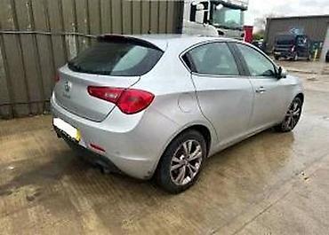 karcher servis krusevac: Alfa Romeo Giulietta zadnji branik sa senzorom kod boje 620b. Alfa — 1
