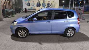 машина ламборгини: Honda Fit: 2002 г., 1.3 л, Вариатор, Бензин, Хетчбек