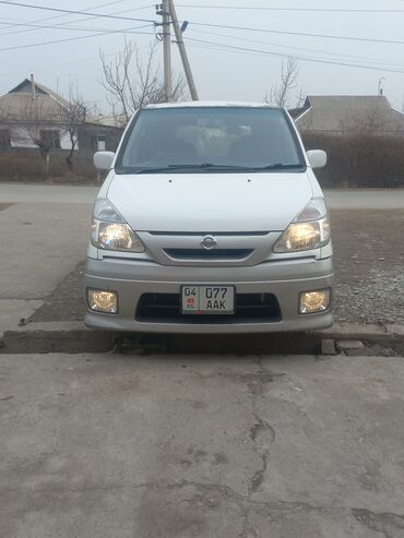 Nissan: Nissan Serena: 2000 г., 2 л, Вариатор, Газ, Минивэн