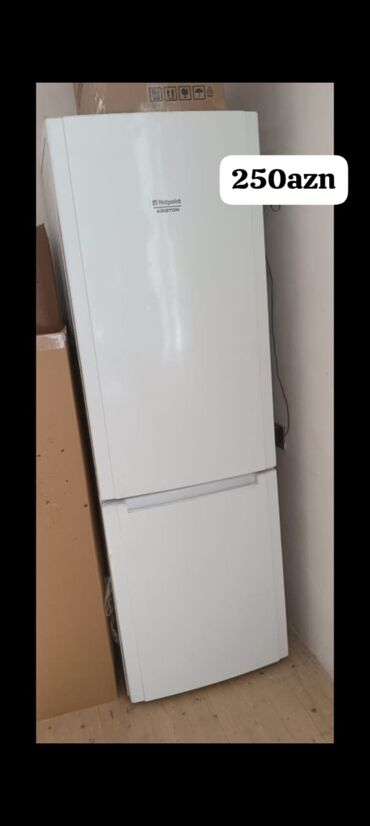 soyuducu soyutmur: Soyuducu tecili satilir. evden satiwdi. nofrost. Qiymet 250 azn. unvan