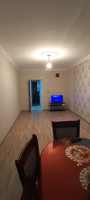 samaxi ev elanlari: Bakı, 2 otaqlı, Köhnə tikili, 70 kv. m — 3