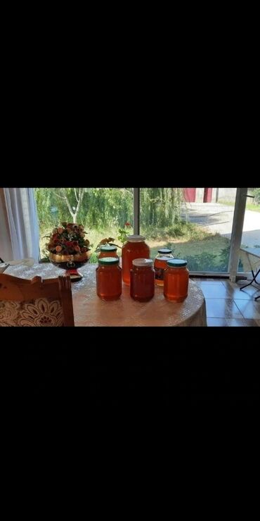 Bal: Tam təbii xalis bal 🍯 Meşə balı-30₼ Çiçək bali-30₼ Dağ qarışıq — 3