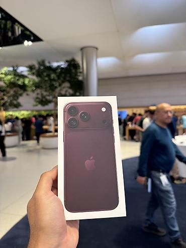 IPhone 18 Pro Max, 256 GB, Bordo lalafo.az -da IPhone 18 Pro Max, 256 GB, Bordo