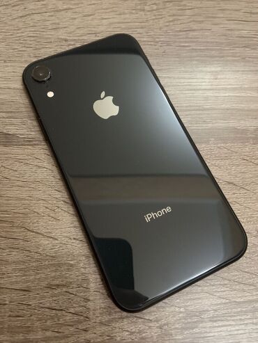 Apple iPhone: IPhone Xr, Скидка 10%, Б/у, 64 ГБ, Зарядное устройство, Защитное стекло, Чехол, 80 %