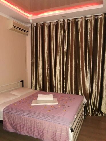 Посуточная аренда комнат: 300 м² — 11