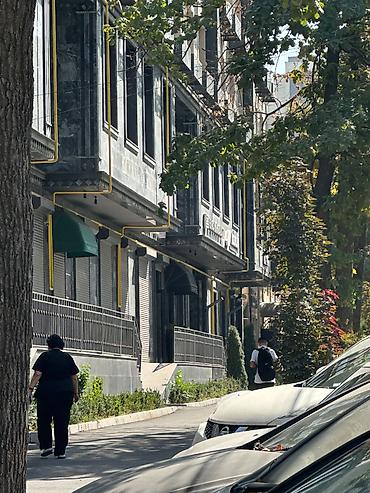 Сдается коммерческое помещение в золотом квадрате ПЕРВАЯ ЛИНИЯ ПЕРВЫЙ at lalafo.kg Сдается коммерческое помещение в золотом квадрате ПЕРВАЯ ЛИНИЯ ПЕРВЫЙ