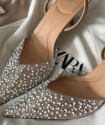 турецкая женская обувь больших размеров: Туфли, 39, Zara, Новый, цвет - Бежевый, Самовывоз