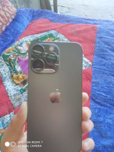 мобильные телефоны ксиаоми: IPhone 13 Pro, Колдонулган, 256 ГБ, Кара, Заряддоочу түзүлүш, Коргоочу айнек, Каптама, 83 %
