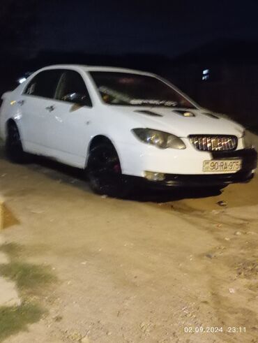 BYD: BYD F2: 1.5 l | 2008 il 169832 km Sedan