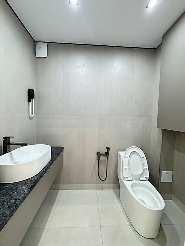 Продажа коттеджей и домов: Срочно продается 2-этажный дом в стиле ХАЙТЭК😍 Район:Жм Арча-Бешик💥 — 10