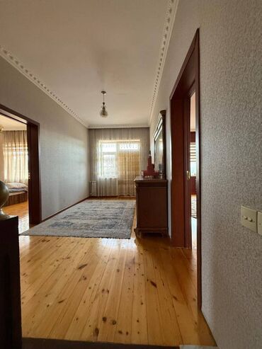 Həyət evləri və villaların satışı: 5 otaqlı, 260 kv. m, Orta təmir — 17