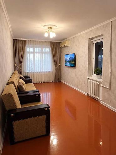 badamdar: İcarəyə verilir 2 otaqlı köhnə tikili 65 m², Əhmədli m. 550 AZN/ay 2 — 1