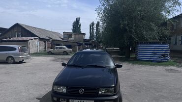 Volkswagen: Volkswagen Passat: 1994 г., 1.8 л, Механика, Бензин, Универсал