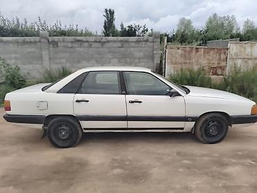 Транспорт: Audi 100: 1987 г., 1.8 л, Механика, Бензин, Седан — 1