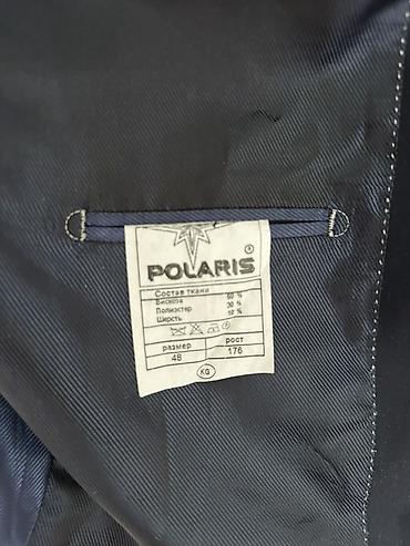 Костюмы: Классические мужские пиджаки темных оттенков. Цены начинаются от — 9