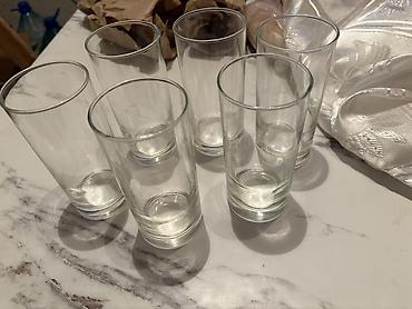 Наборы посуды: Набор посуды для чаепития и десертов б/у Состав: - 5 белые — 7