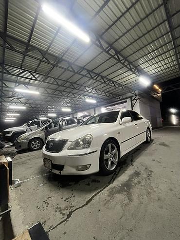 2 gz: Toyota Crown Majesta: 2007 г., 4.3 л, Автомат, Бензин, Седан — 2