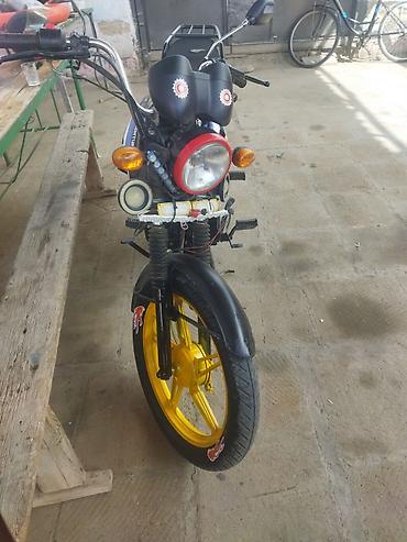Мототранспорт: Moped tipli yüngül motosiklet Xüsusiyyətlər:kuba boks 110 kubdu — 3