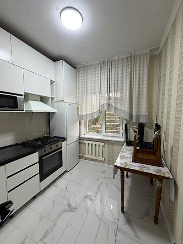 2 бөлмө, 50 м², 12-мкр 105-серия, 5 кабат, Косметикалык оңдоо