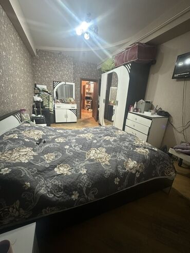 Yeni tikili: 3 otaqlı, Yeni tikili, 82 kv. m — 9