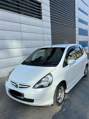 авто домкраты: Honda Fit: 2002 г., 1.3 л, Вариатор, Бензин, Хетчбек