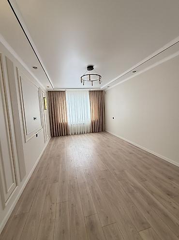 кв в центре: 2 комнаты, 76 м², Церковь 108 серия, 1 этаж — 3