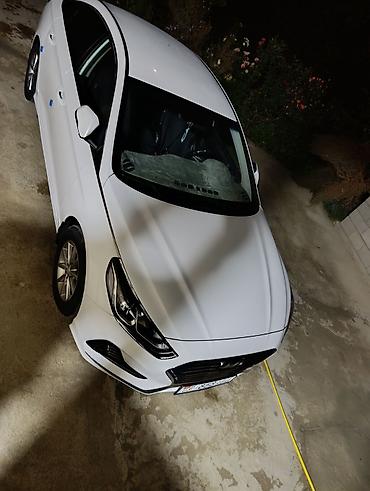 приборка: Hyundai Sonata: 2018 г., 0.2 л, Автомат, Газ, Седан — 2