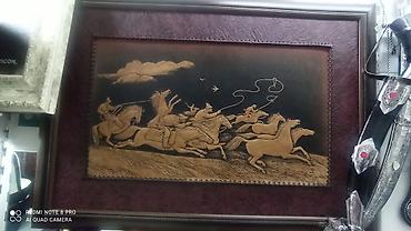 Картины: Декоративное панно для стен с изображением всадников на лошадях. Панно — 3