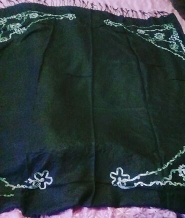 Baş geyimləri: Qedimi tam teze ele bil indi alinib o cür tep teze saxlanilan baş — 4