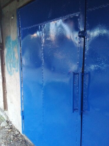 Откатные ворота: Продам ворота.в отличном состоянии.размер 2.20 на 2.70 утепленные — 2