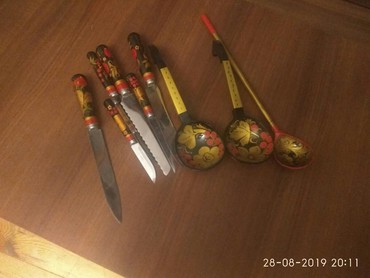 набор ножей: Продается новый набор ложек и ножей