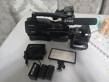 12x: Sony HXR-MC1500 peşəkar video kamera komplekti Xüsusiyyətlər: - HD — 2