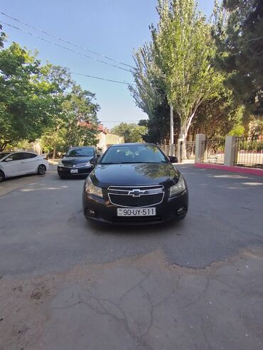 chevrolet cruze 2011: Chevrolet Cruze: 1.4 л | 2015 г. 297000 км Седан