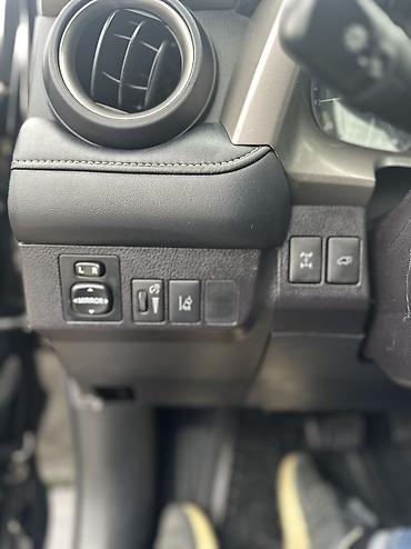 Toyota: Toyota RAV4: 2018 г., 2.5 л, Автомат, Бензин, Кроссовер — 10