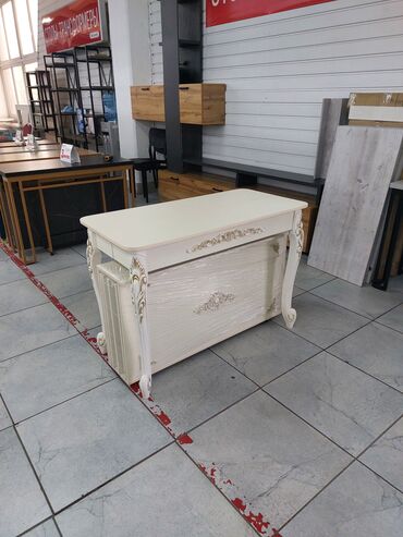 Столы для зала: Стол трансформер "Классика" в комплекте 5 вкладок удлиняется до три — 3