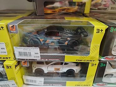 Металлическая машинка в коробке (DIE CAST), масштабная модель. -