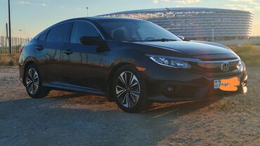 Honda: Honda Civic: 1.5 l | 2016 il Sedan — 5