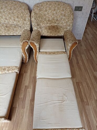 Divan və kreslo dəstləri: Klassik divan, Divan — 14