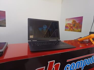 fujitsu laptop computers: Intel Celeron, 4 GB, 15.6 "