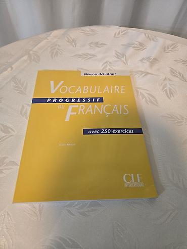 Lüğətlər: Məhsul: “Vocabulaire Progressif du Français – Niveau débutant” (Claire — 1