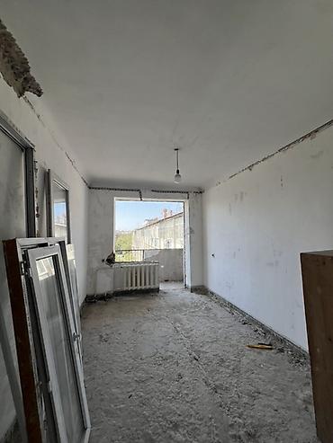 квартира город балыкчы: 2 комнаты, 47 м², парк Панфилова / стадион Спартак Индивидуалка, 5 этаж, Требуется ремонт — 1