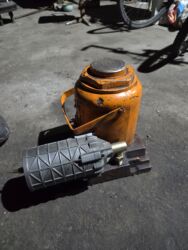 животные для дома: Домкрат воздушный 60тонн