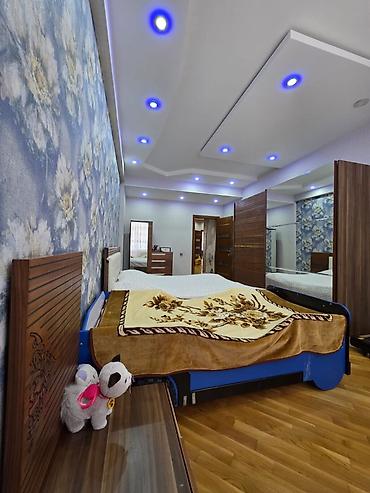 Mənzillər: Bakı, 9-cu mikrorayon, 3 otaqlı, Köhnə tikili, m. Nəsimi, 135 kv. m — 4