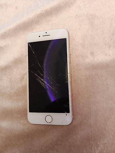 iohone 12 mini: IPhone 8, 64 GB, Qızılı, Qırıq — 2